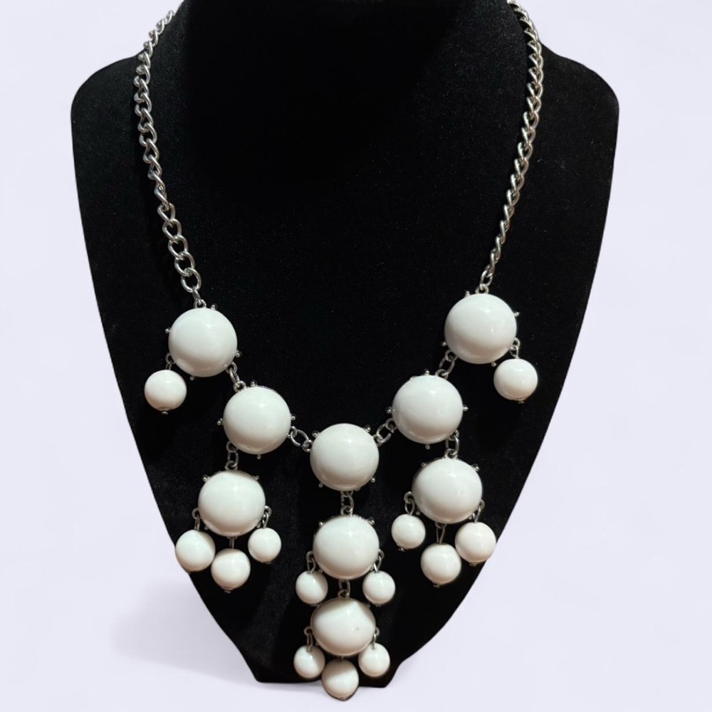 Elegant White Beaded Necklace